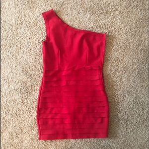 One shoulder red dress
